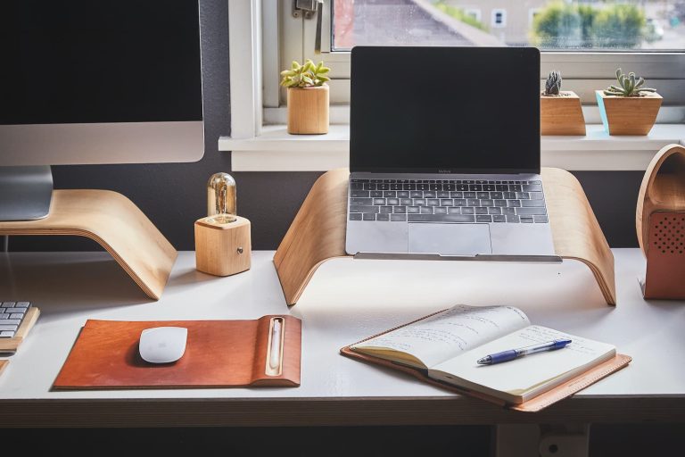 Dicas para equilibrar vida pessoal e profissional no home office